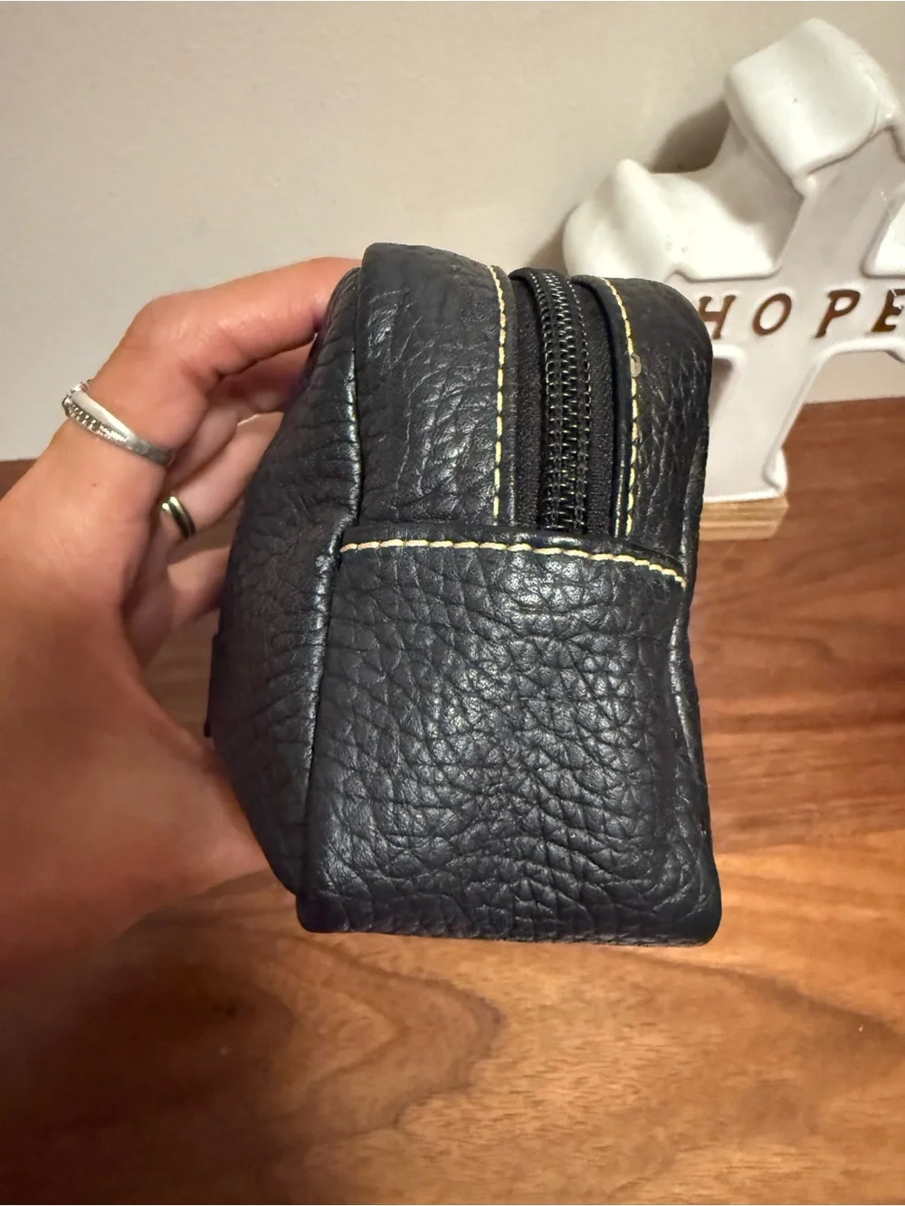 Dooney & Bourke compact pebble
